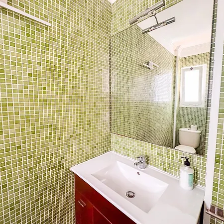 Ocean View 2 Bedroom Roofterrace In Costa Adeje 칼라오살바헤